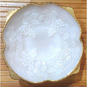 Vtg Milk Glass Embossed Grapes & Leaves Serving Bowl w/ Gold Trim 10x8.5x2"